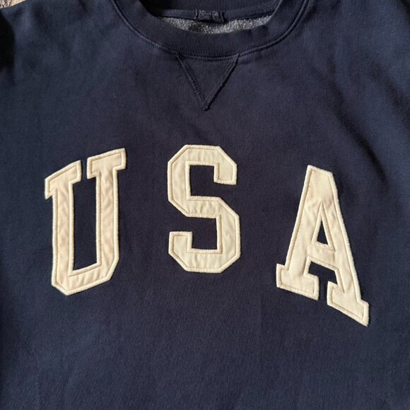 Brandy Melville Women's Navy and Blue Sweatshirt - Picture 2 of 3